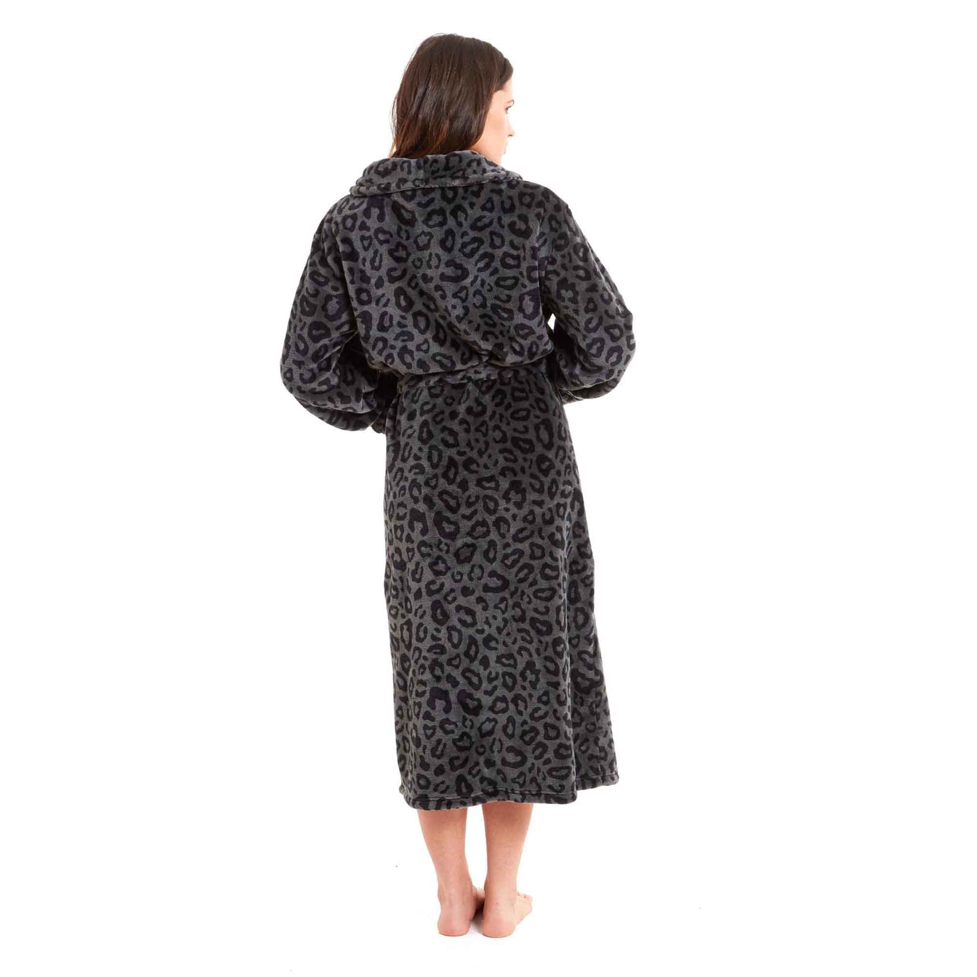 Women's Ultra-Soft Black Leopard Plush Fleece Bath Robe Warm Flannel Loungewear for Home Spa Gym Hotel Chic Animal Print by Daisy Dreamer